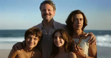 Cena do filme Ainda Estou Aqui mostrando uma família reunida na praia, transmitindo emoção e conexão – Multi Nerdz.